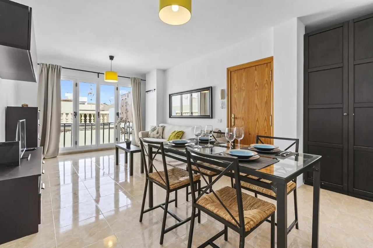 Homely Lanzarote Арресифе Апартаменты